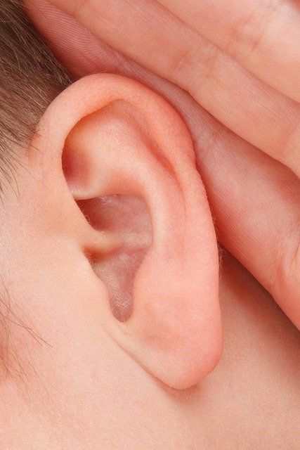 jak vybrat špunty do uší
